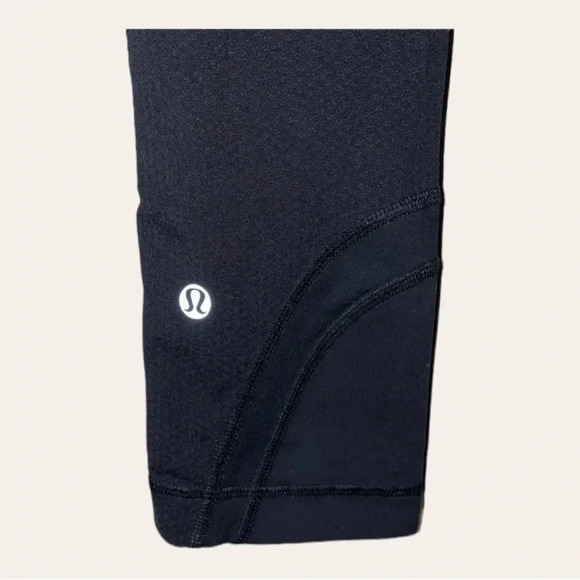 LULULEMON PACE RIVAL CROP MESH PANEL BLACK SIZE 4 IN GOOD CONDITION - Picture 7 of 9